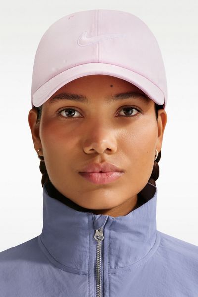 Diesel K-Pelo Ombre Knit Beanie | Urban Outfitters display picture 2