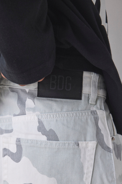 BDG Astro Camo Baggy Denim Jort