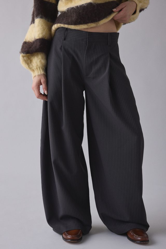 UO Noa Cocoon Pleated Wide Leg Trouser #1