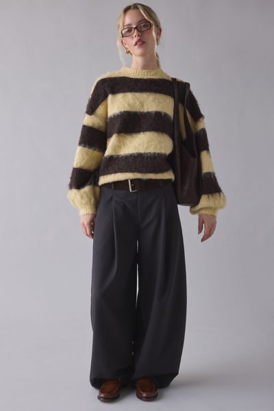 UO Noa Cocoon Pleated Wide Leg Trouser