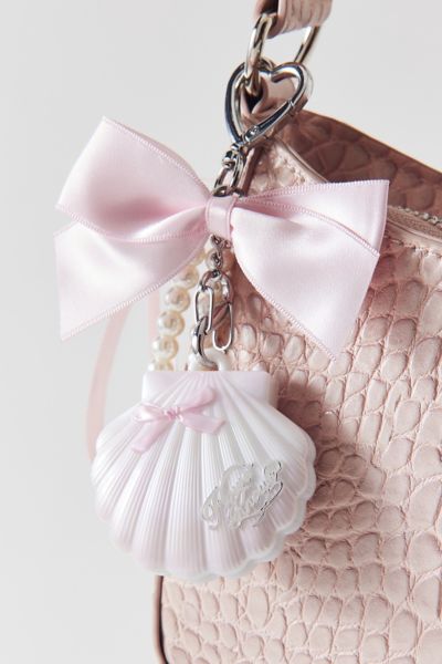 Flower Knows Shell’s Jewel Collection Highlighter Balm & Bag Charm Set