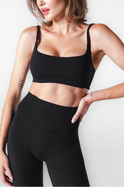 Vitality Cloud Ii Scoop Bra In Black