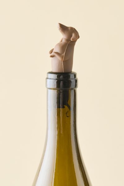 Fred & Friends Winer Dog Shaped Silicone Bottle Stopper