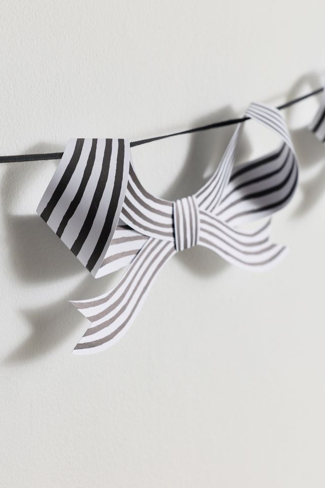 Meri Meri Striped 3D Bow Party Garland #1