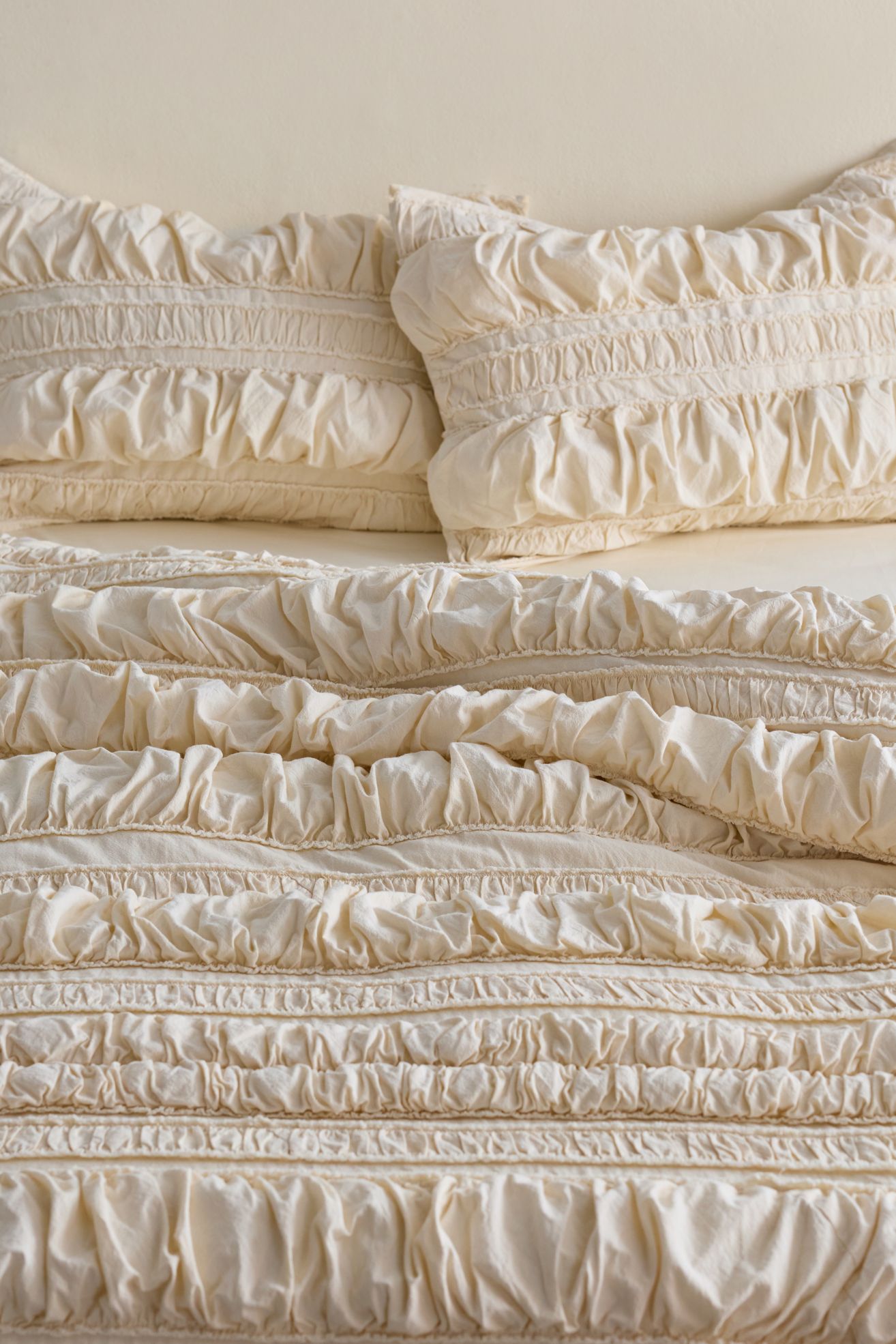 Hilo Cinch Ruffle Duvet Cover - Cream, FULL/QUEEN