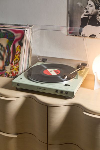 Audio-technica Uo Exclusive Lp60x-bt Bluetooth Record Player In Mint At Urban Outfitters In Green