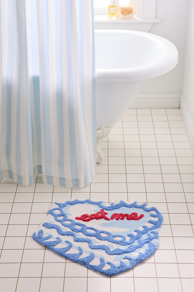 Urban Outfitters Heart Cake Bath Mat - Thumbnail 3