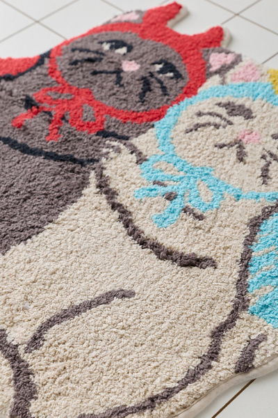 Good Kitty Bad Kitty Shaped Tufted Bath Mat