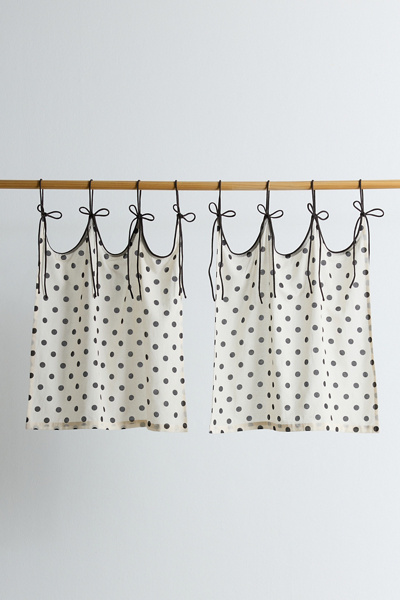 Urban Outfitters Scalloped Tie-Top Café Curtain