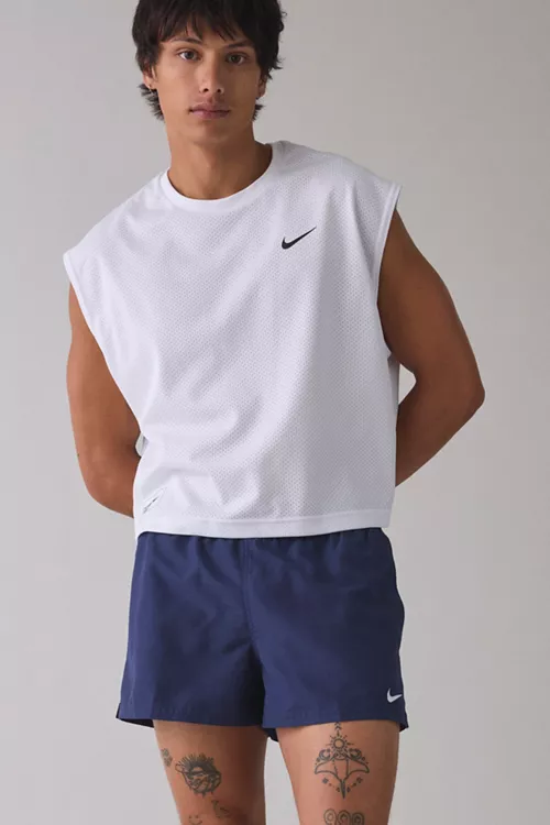 Nike Breaker Essential 3" Shorts