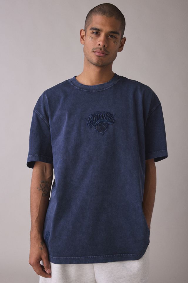 Pro Standard NBA New York Knicks Team Logo Washed Cotton Tee #1