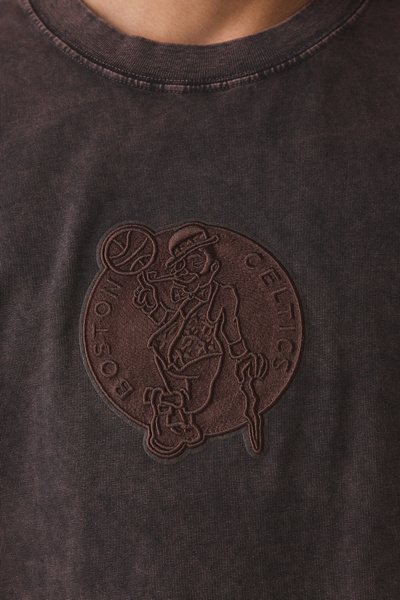 Pro Standard NBA Boston Celtics Team Logo Washed Cotton Tee