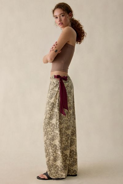 olive lace may dress ALINA LACE UP DETAIL MAXI DRESS IN OLIVE – AKIRA
