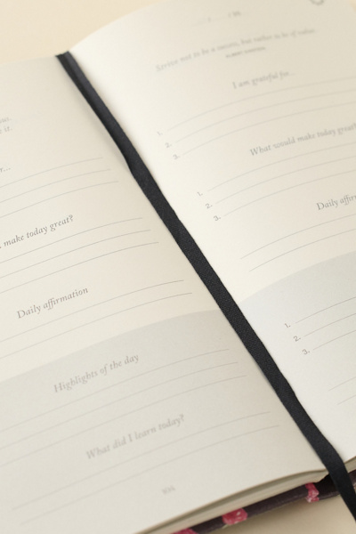 The Five-Minute Journal By Intelligent Change