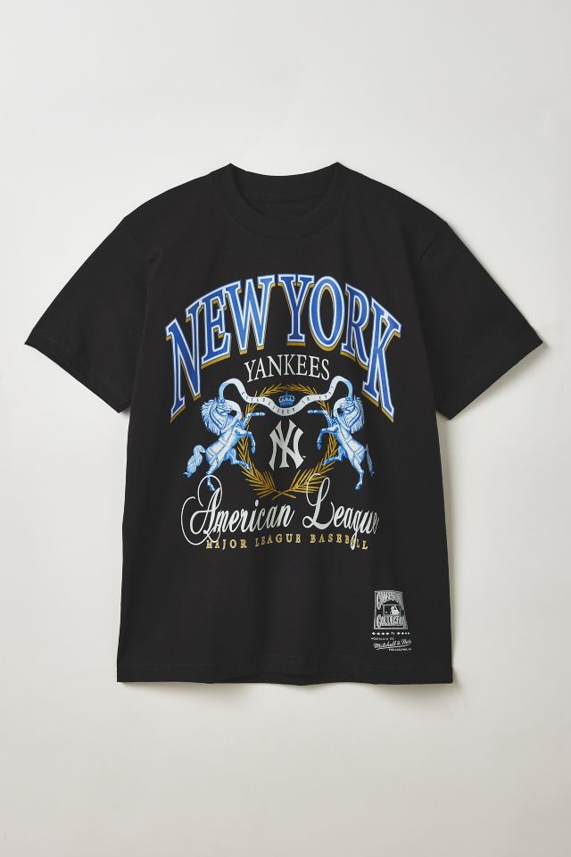 Mitchell & Ness MLB Team Logo Graphic Tee #1
