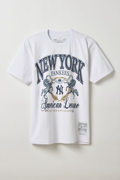 Mitchell & Ness MLB Team Logo Graphic Tee