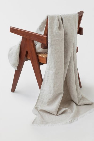 Magiclinen Heavyweight Linen Throw Blanket In Natural Melange At Urban Outfitters