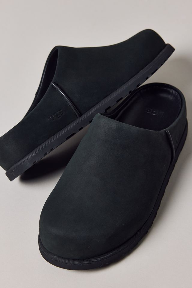 UGG Men's Otzo Clog | Urban Outfitters