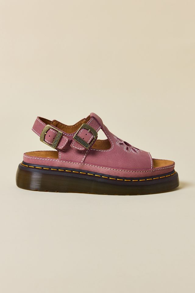 Dr. Martens Women's Dunnet Flower T-Strap Sandals | Urban Outfitters