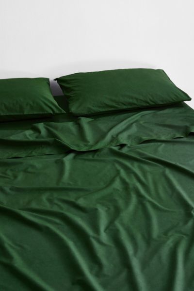 Bed Threads Organic Cotton Percale Sheet Set In Moss At Urban Outfitters