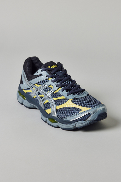 ASICS Unisex Gel Cumulus 16 Sneaker