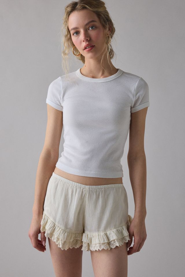 Kimchi Blue Sedona Lace Trim Ruffle Micro Shorts | Urban