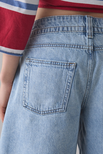 BDG Front Runner Mid-Rise Baggy Jort