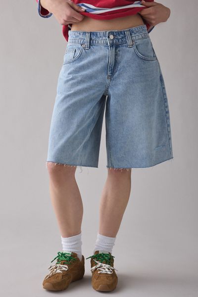 Jackass: 10 Years of Stupid By Sean Cliver | Urban Outfitters