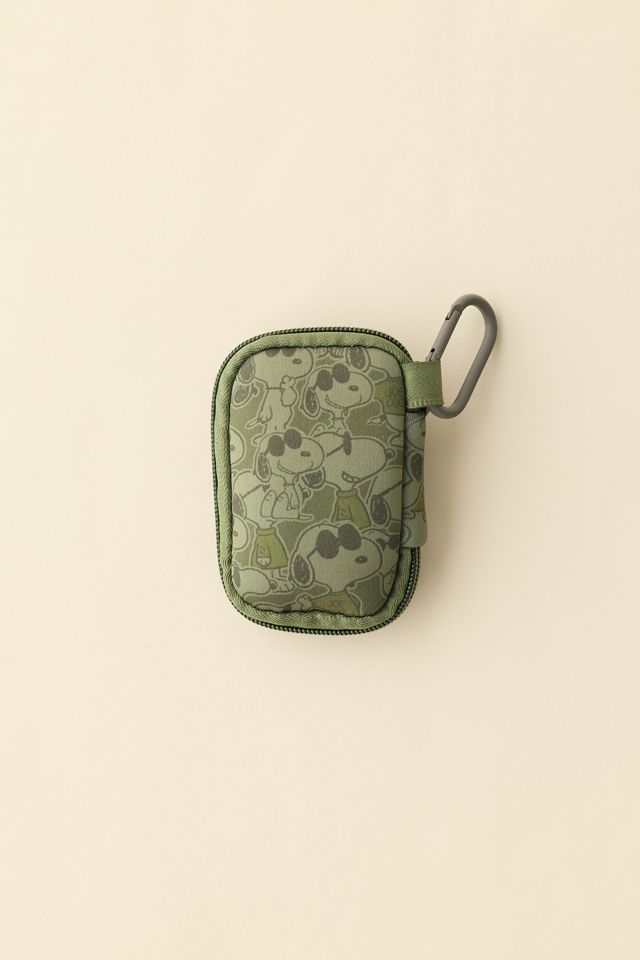 Étui porte-clés AirPods Snoopy de Peanuts #1