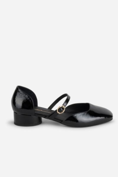 Intentionally Blank Cortez Mary Jane