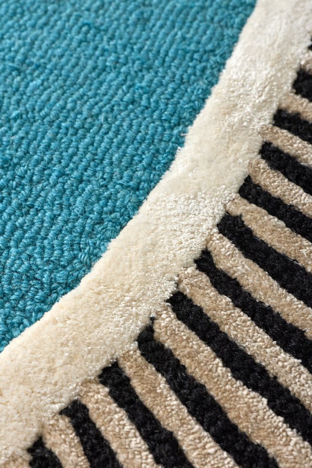 Freya Striped Border Oval Tufted Rug #2