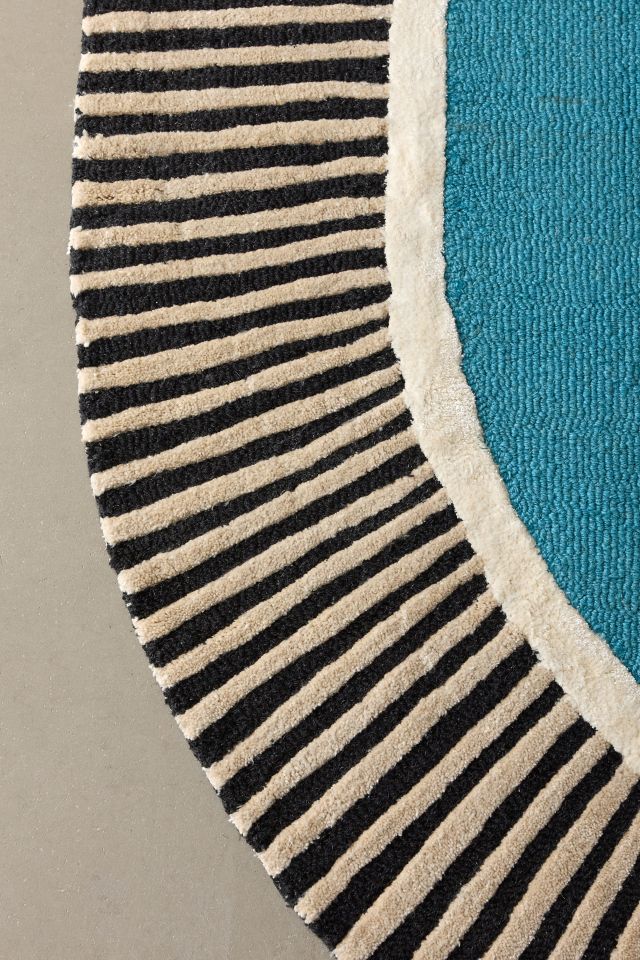 Freya Striped Border Oval Tufted Rug #3