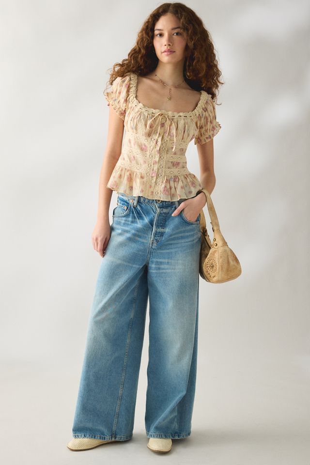 Kimchi Blue Nora Lace Trim Puff Sleeve Button-Up Blouse | Urban