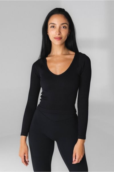 Vitality Synergy V Long Sleeve Top In Midnight, Women's At Urban Outfitters In Black