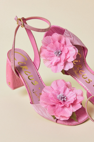 Circus NY By Sam Edelman Aria Flower Sandals | Urban Outfitters