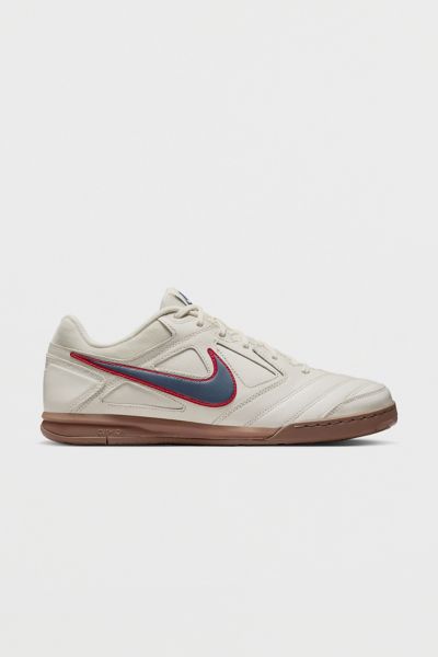 Nike Gato Soccer Sneaker In Neutral