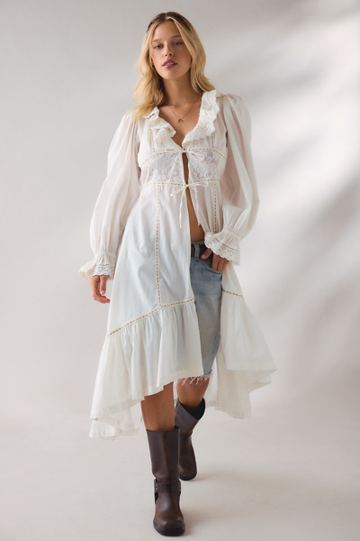 Kimchi Blue Lila Eyelet Lace Trim Tie-Front Maxi Top | Urban