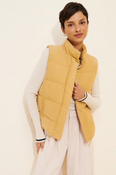 4SI3NNA Corduroy Relaxed Puffer Vest | Urban Outfitters