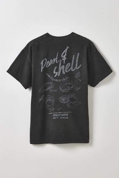 Pearl & Shell Oyster Club Graphic Tee