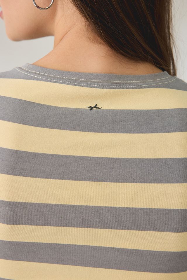 T-shirt court Bec à manches courtes Out From Under #4