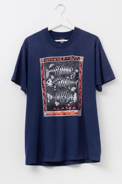 Vintage 1990s Distressed Spawned Out Salmon Graphic T-Shirt