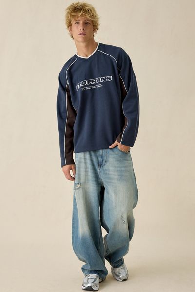 iets frans… Sports Panel Heavyweight V-Neck Sweatshirt