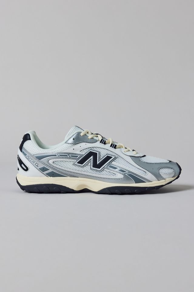 New Balance 204L Sneakers #1