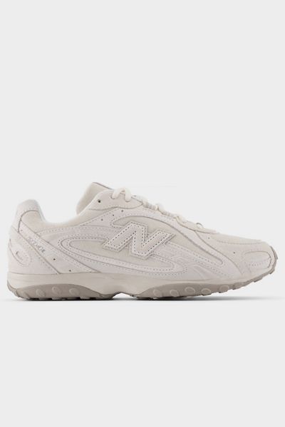 New Balance 204L Sneakers