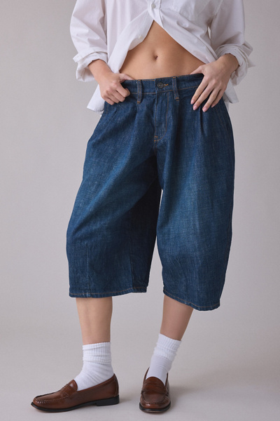 BDG Jax Cropped Pleated Cocoon Mid-Rise Jeans | Urban Outfitters