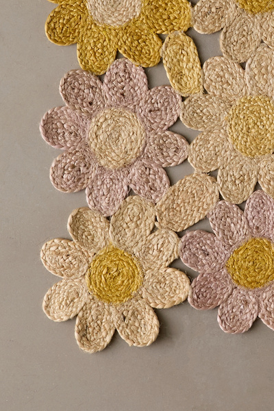 Floral Daisy Field Jute Rug