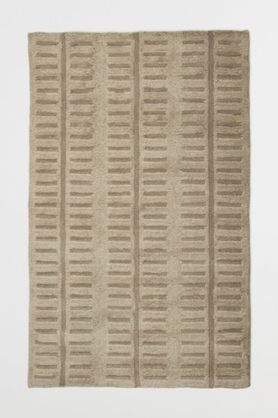 Revival Tschudi Washable Wool Rug In Taupe At Urban Outfitters