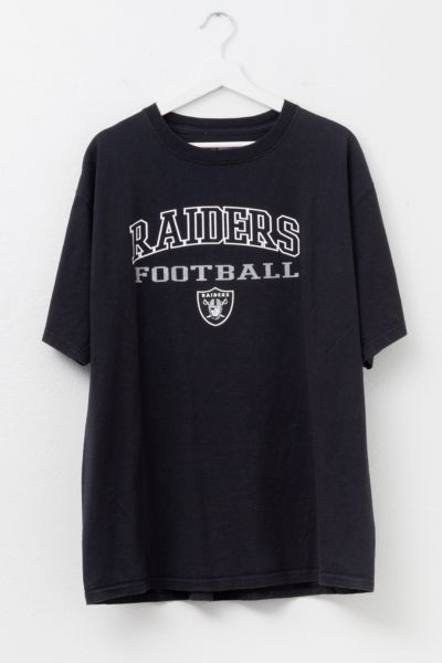 Vintage Y2K Distressed Raiders Football Spell Out Graphic T-Shirt