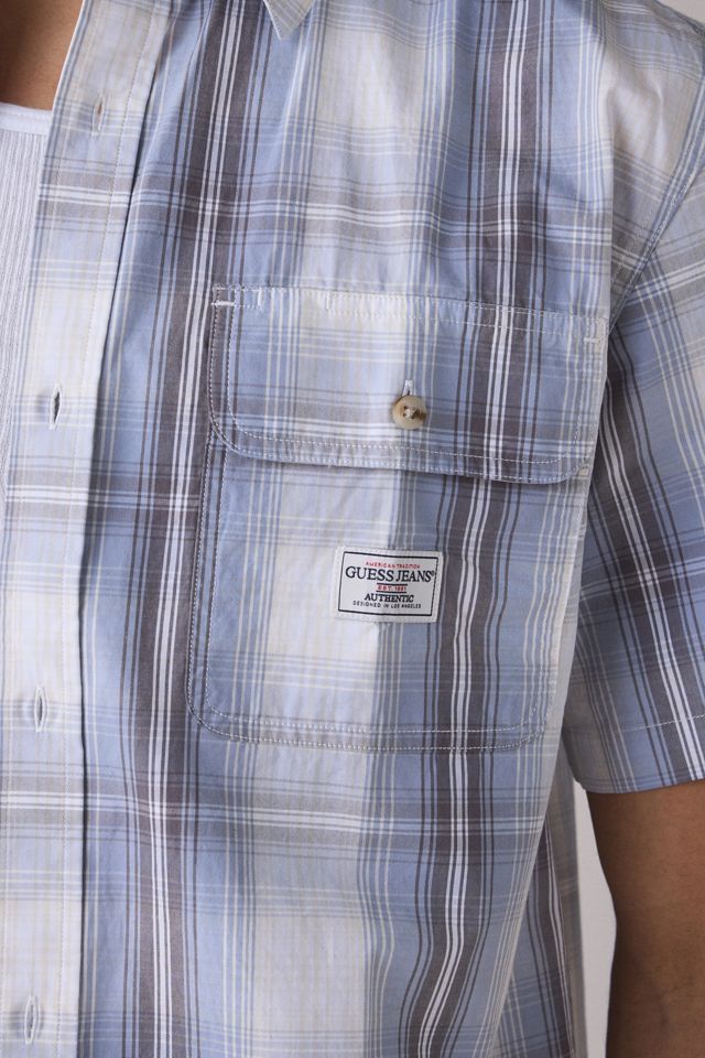 GUESS JEANS Boxy Cropped Short Sleeve Shirt | Urban Outfitters