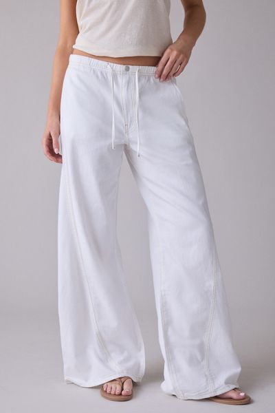 GUESS JEANS Twisted Seam Baggy Low-Rise Jogger Jeans